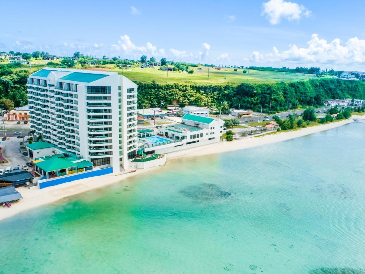 Alupang Beach Tower Тамунинг Екстериор снимка