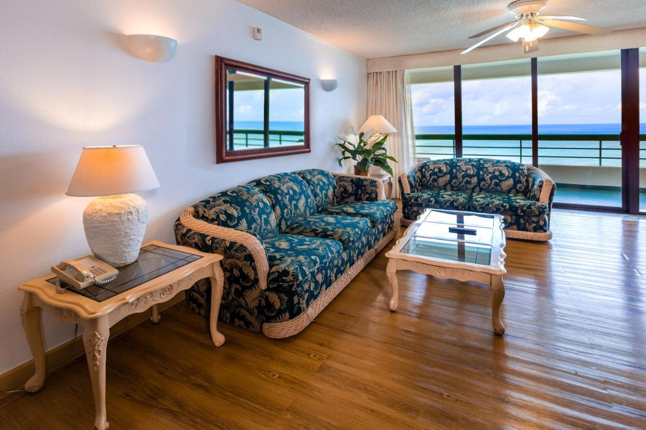 Alupang Beach Tower Тамунинг Екстериор снимка
