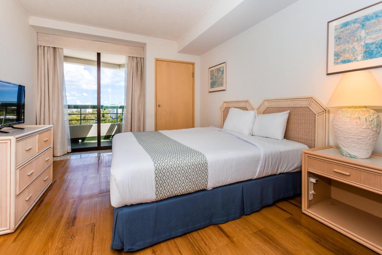 Alupang Beach Tower Тамунинг Екстериор снимка